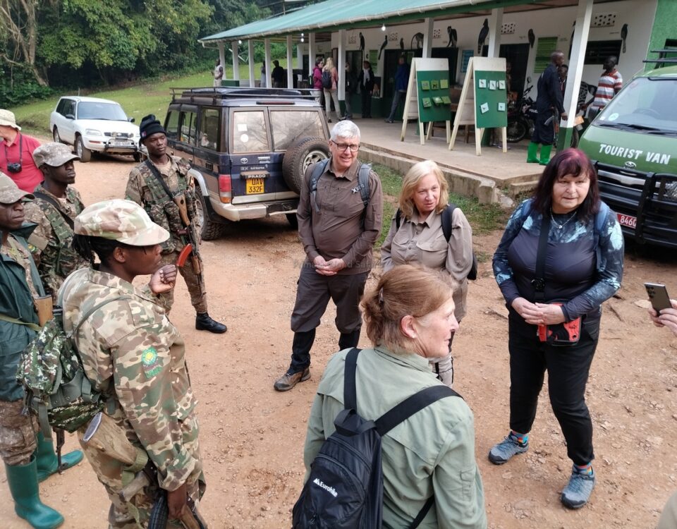 What to Wear for Gorilla Trekking?